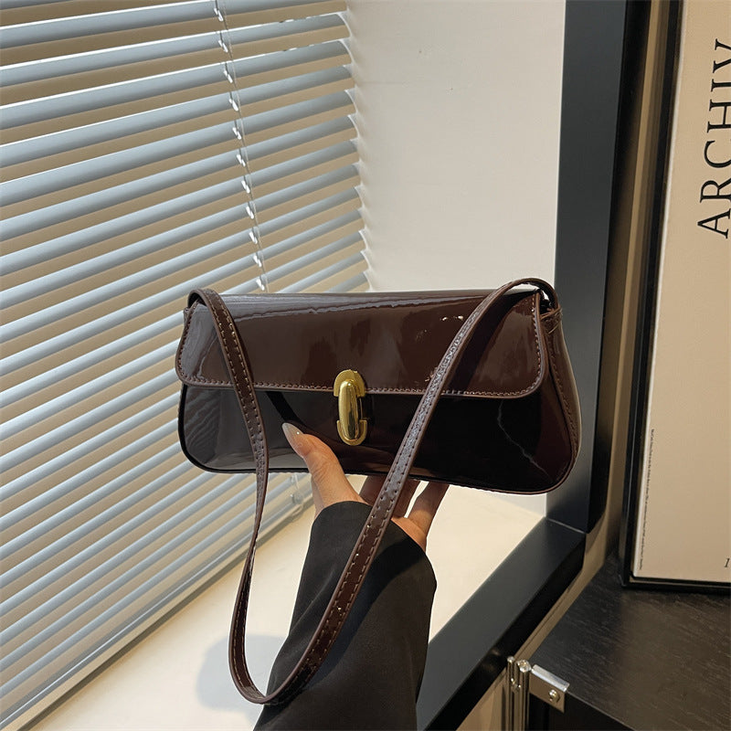 A Chic Niche French Underarm Bag