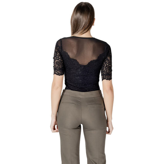 بدلة جسم سوداء من الفسكوز