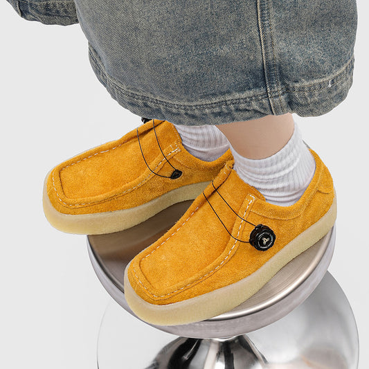 حذاء كاجوال مريح بتصميم كلاسيكي، مزود بنعل داخلي غير مرئي لزيادة الطول