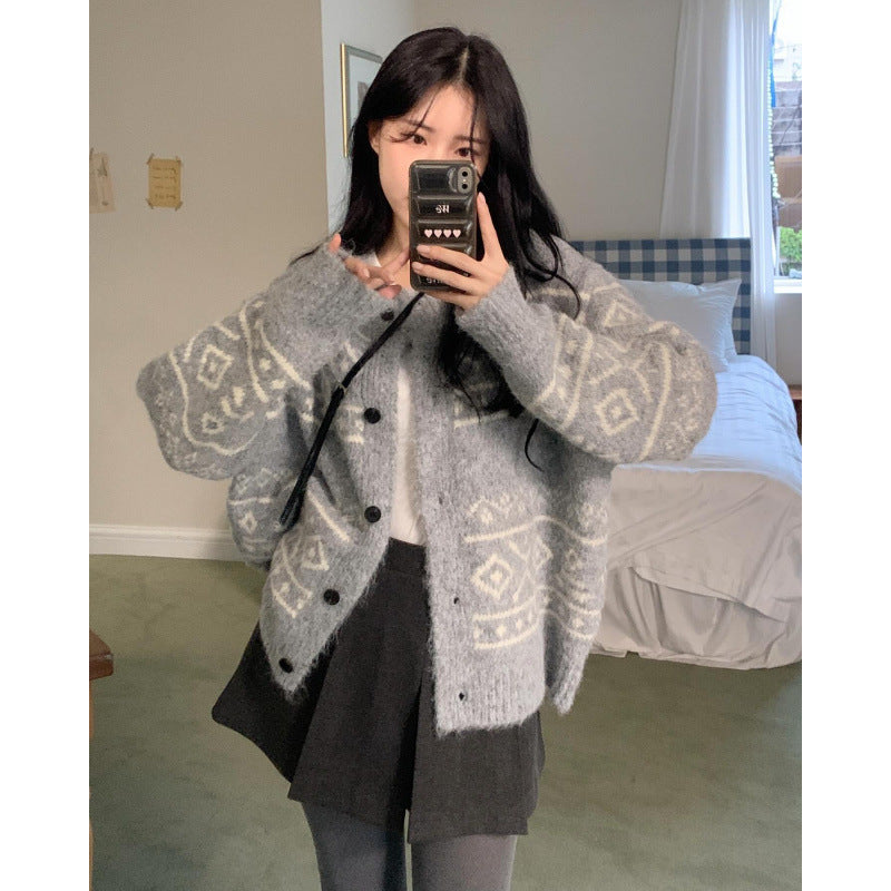 Casual Women's Sweater Geometric Pattern Round Neck Knitted Cardigan