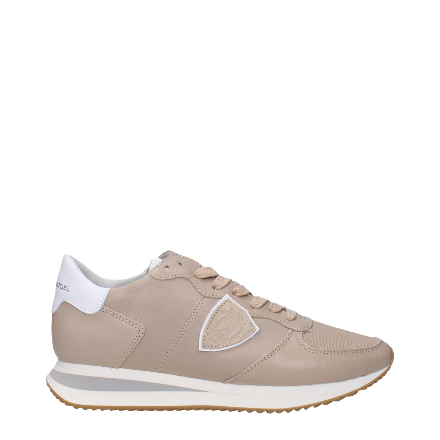Zapatillas bajas de cuero beige